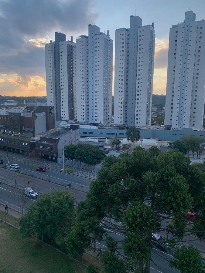 707- Apartamento Encantador, Amplo E Decorado, Quarto, Sala, Cozinha, Mobiliario Moderno, Cozinha Completa Com Utensilios , Excelente Vista Da Cidade E Localizacao Privelegiada No Bairro Bigorrilho Curitiba Bagian luar foto