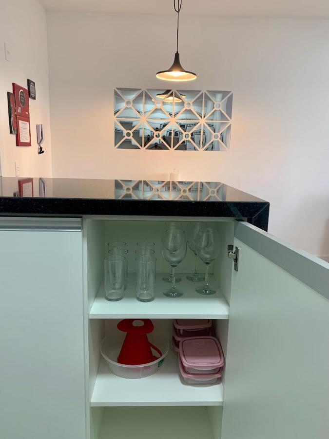 707- Apartamento Encantador, Amplo E Decorado, Quarto, Sala, Cozinha, Mobiliario Moderno, Cozinha Completa Com Utensilios , Excelente Vista Da Cidade E Localizacao Privelegiada No Bairro Bigorrilho Curitiba Bagian luar foto