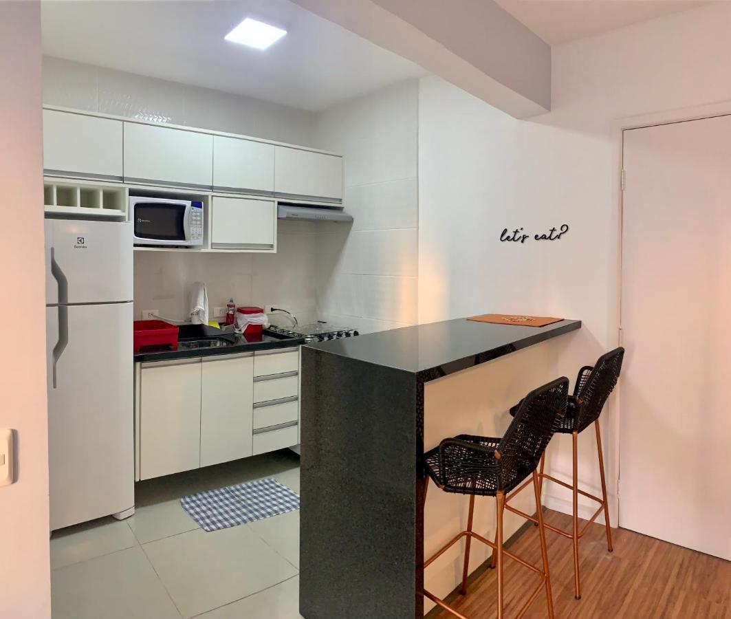 707- Apartamento Encantador, Amplo E Decorado, Quarto, Sala, Cozinha, Mobiliario Moderno, Cozinha Completa Com Utensilios , Excelente Vista Da Cidade E Localizacao Privelegiada No Bairro Bigorrilho Curitiba Bagian luar foto